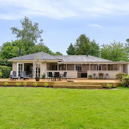 Holiday Duco - 750m From The Sea By Interhome *